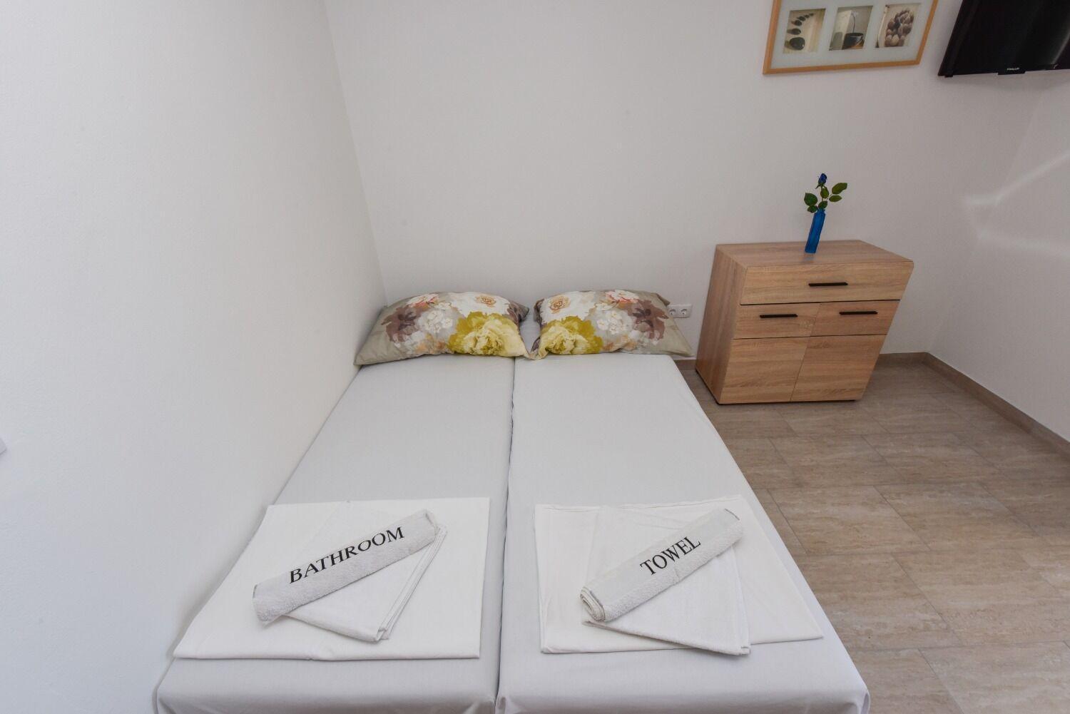 Apartments Mark - 200 M From Sea Novalja Ngoại thất bức ảnh