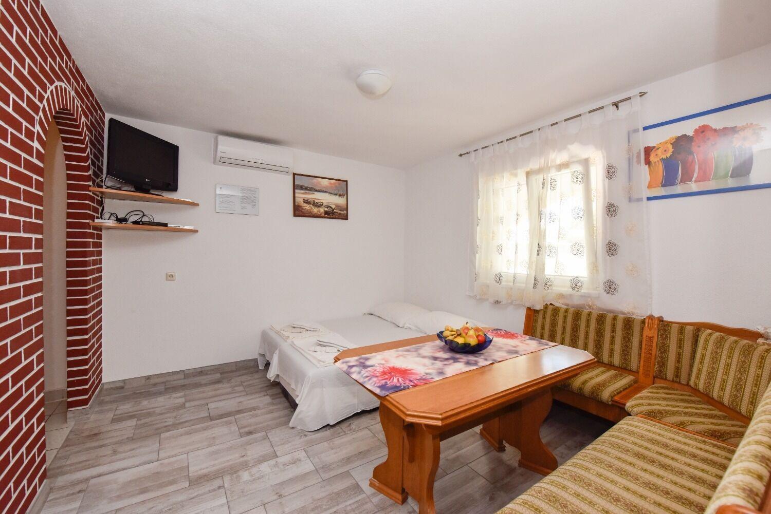 Apartments Mark - 200 M From Sea Novalja Ngoại thất bức ảnh