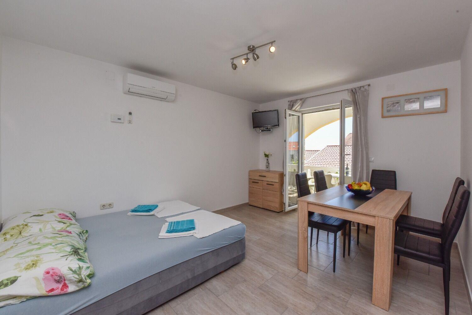 Apartments Mark - 200 M From Sea Novalja Ngoại thất bức ảnh